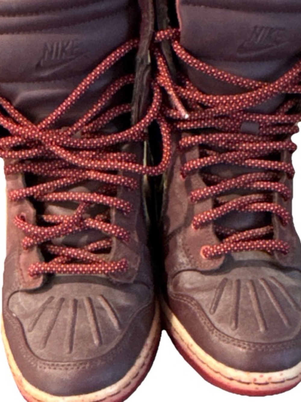 Nike Dunk Sky Hi Wedge Sneakers Burgundy Gold Metallic Size 6 Women - Picture 3 of 4
